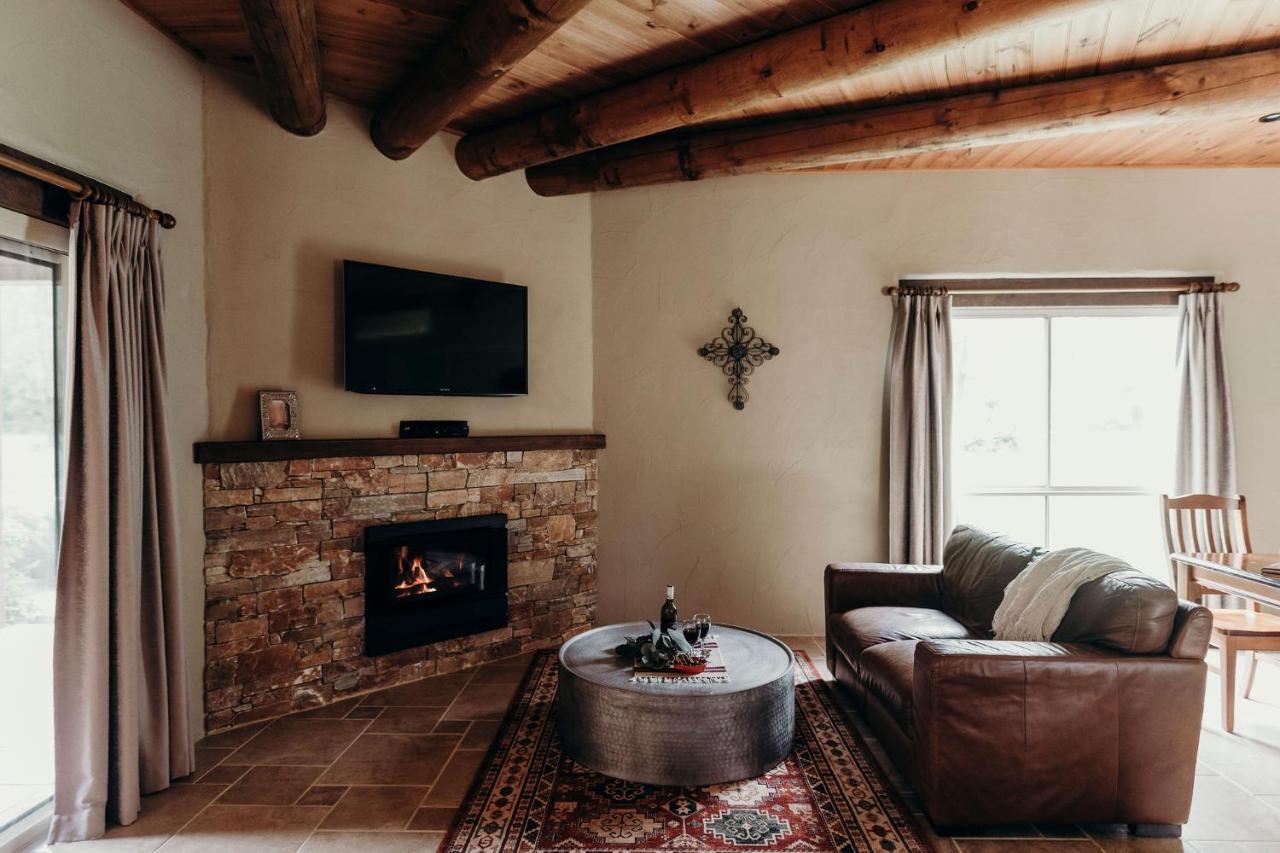 Casa La Vina Pokolbin - Romantic Villas With Outdoor Hot Tubs And Fireplaces Exterior foto